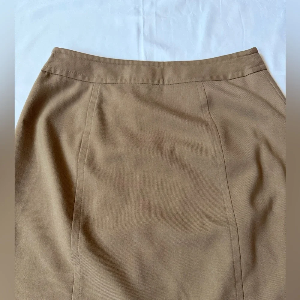 The Limited Skirt Size 2 Tan - Picture 13 of 15